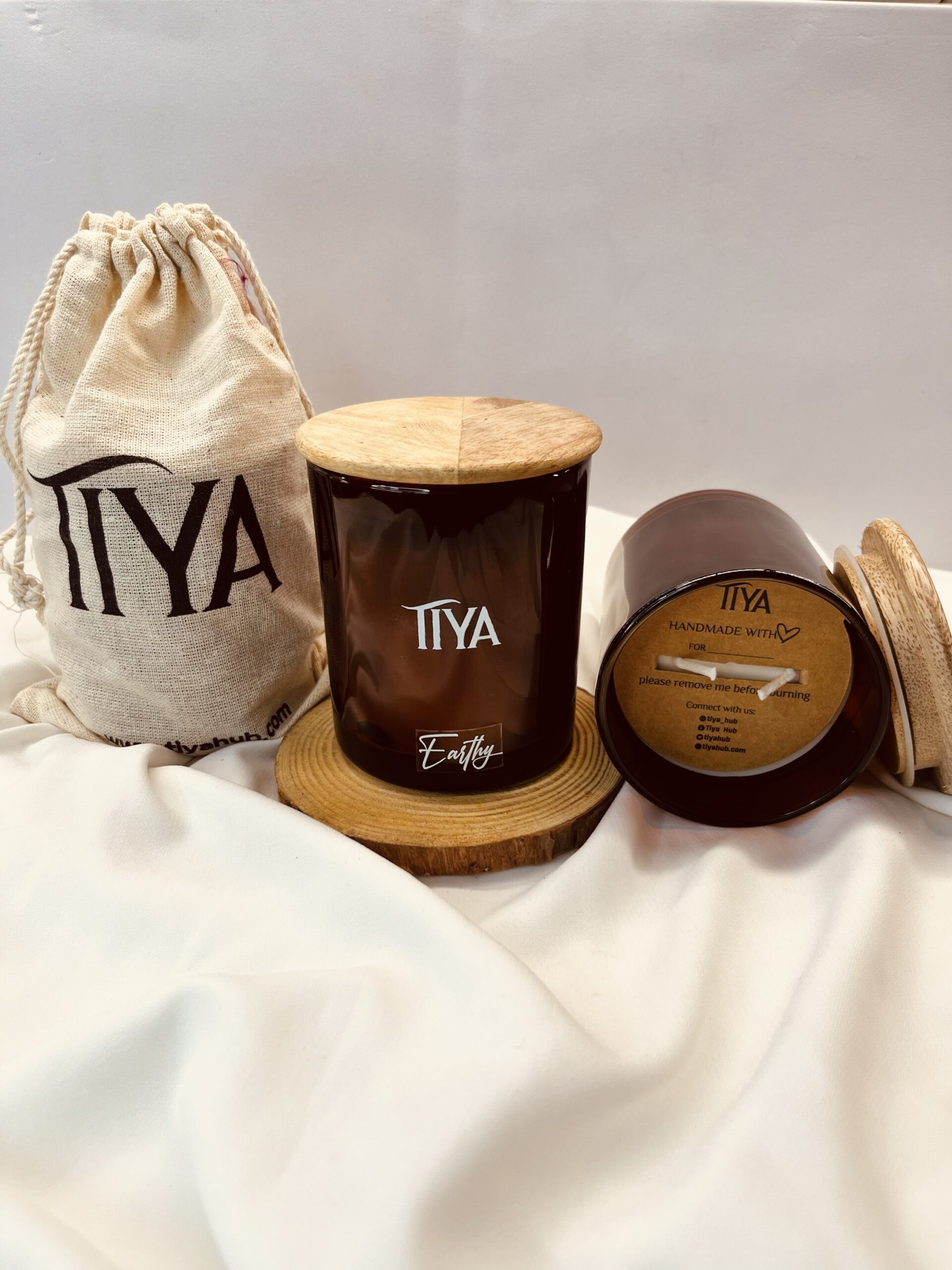 Earthy - English Oakmoss - Tiya Candle - Image 3
