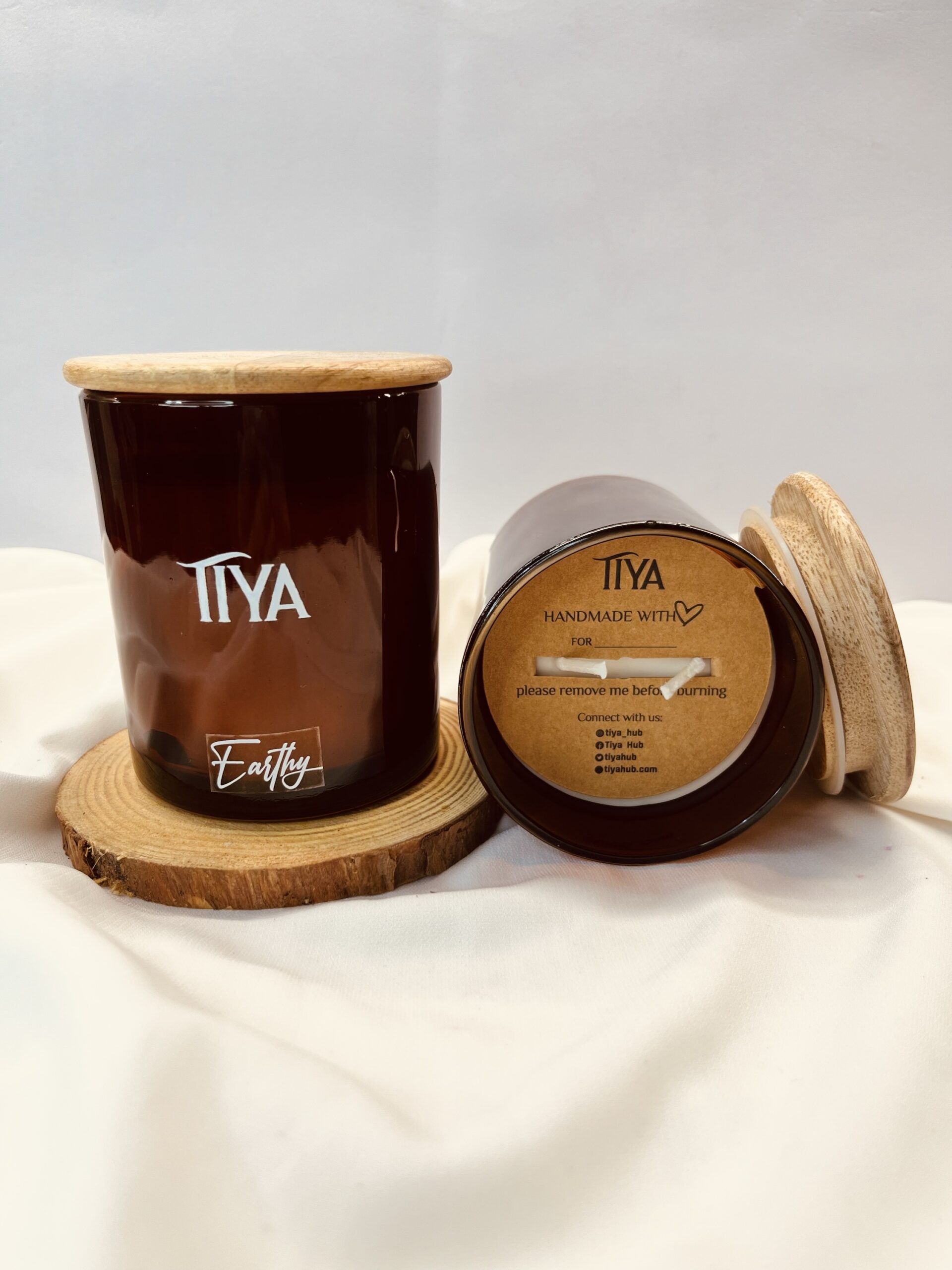 Earthy - English Oakmoss - Tiya Candle - Image 2