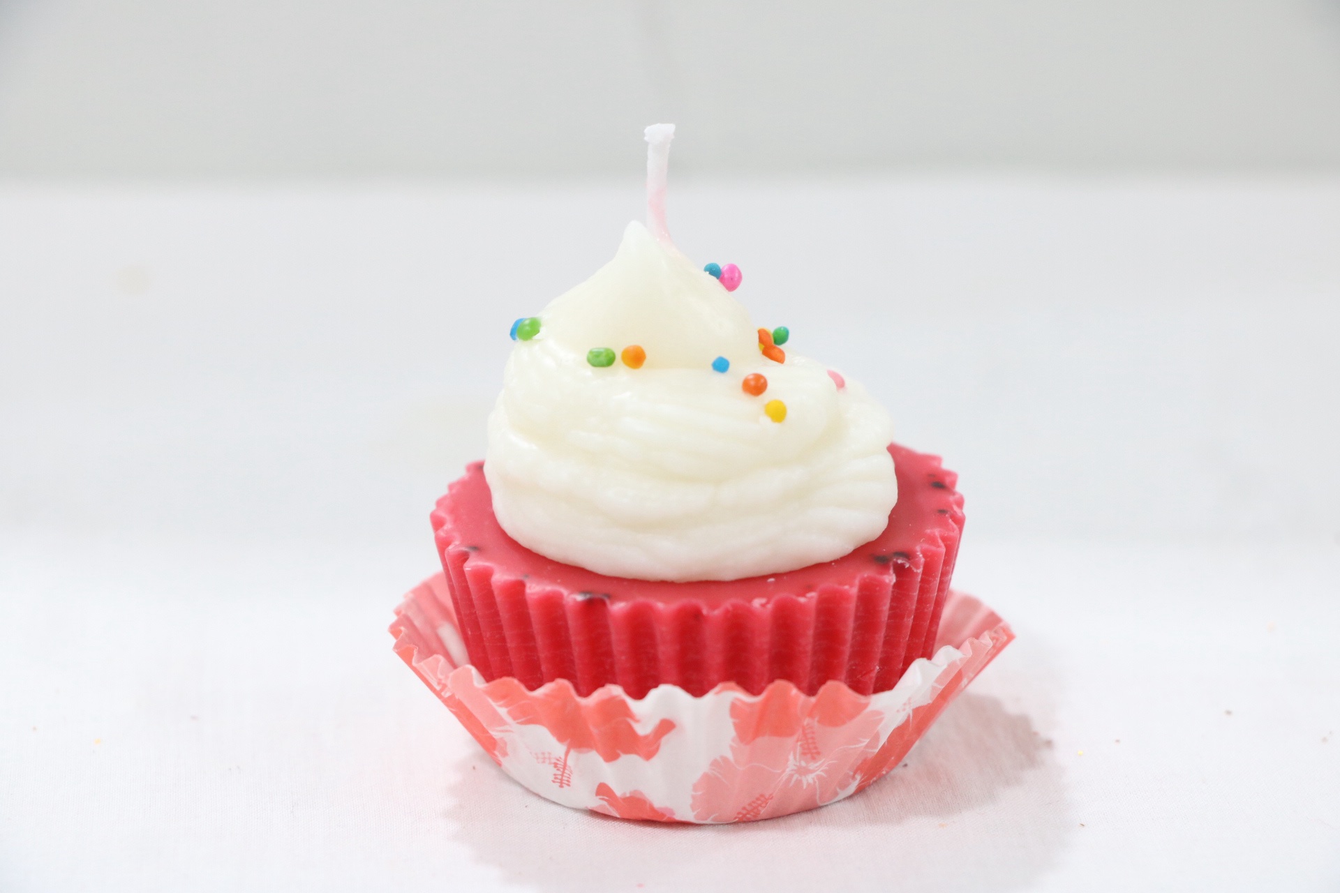 Pomegranate Cupcake Candle - Image 2