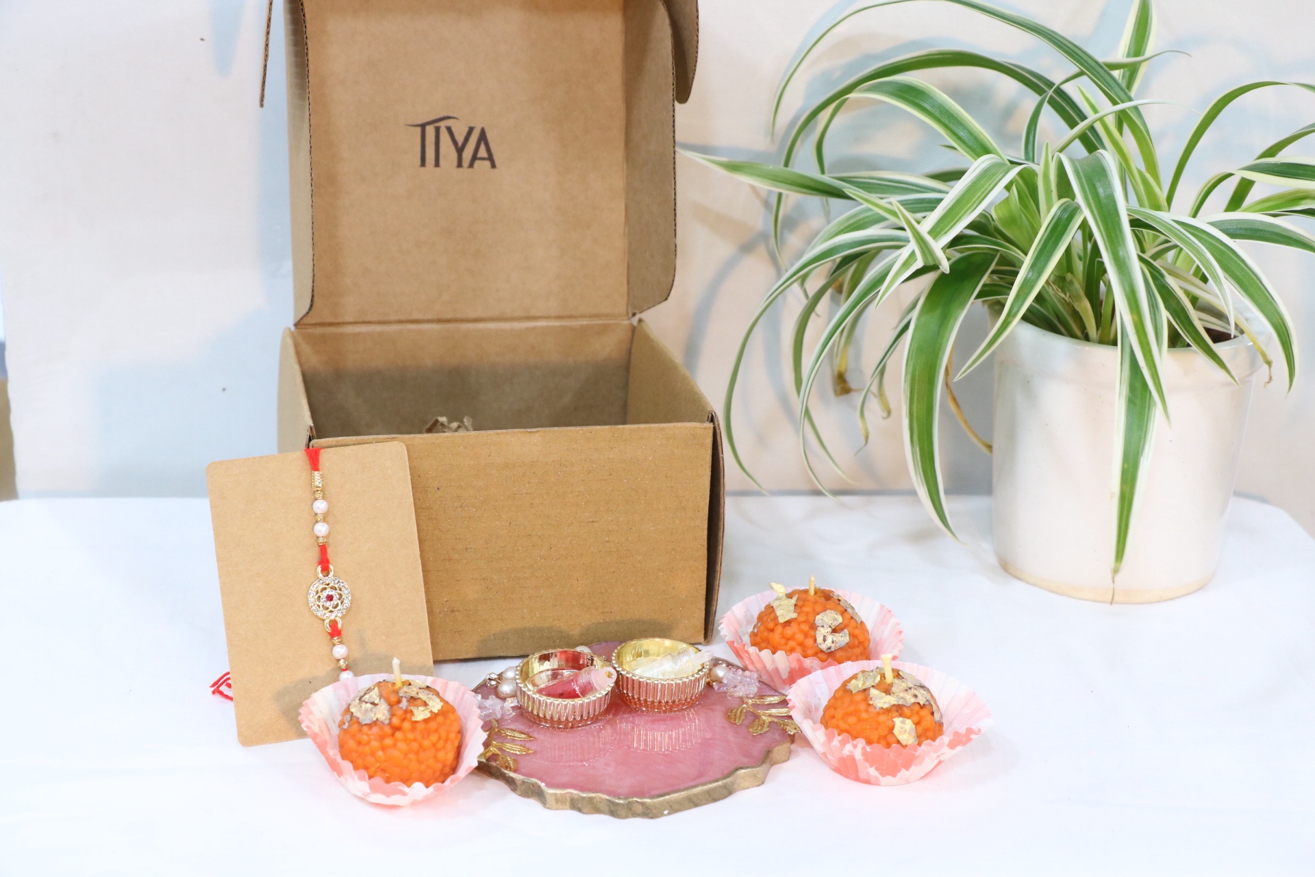 Rakhi/Friendship Day Hamper 2