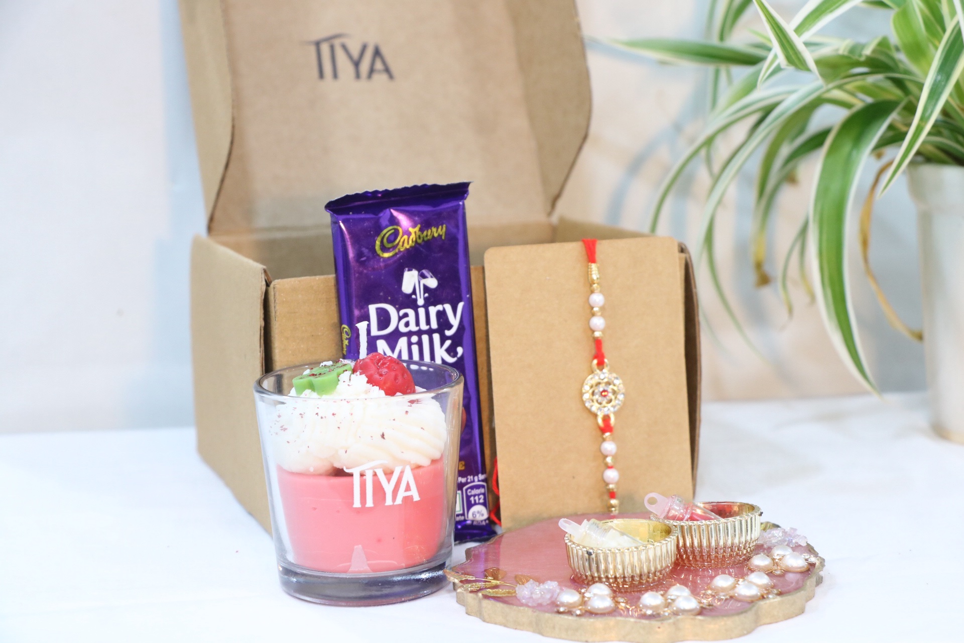 Rakhi/Friendship Day Hamper 4